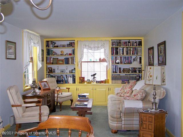 Rr #2 Rr Birdsboro, PA 19508 - Photo 6 of 11 Gallery Image 6