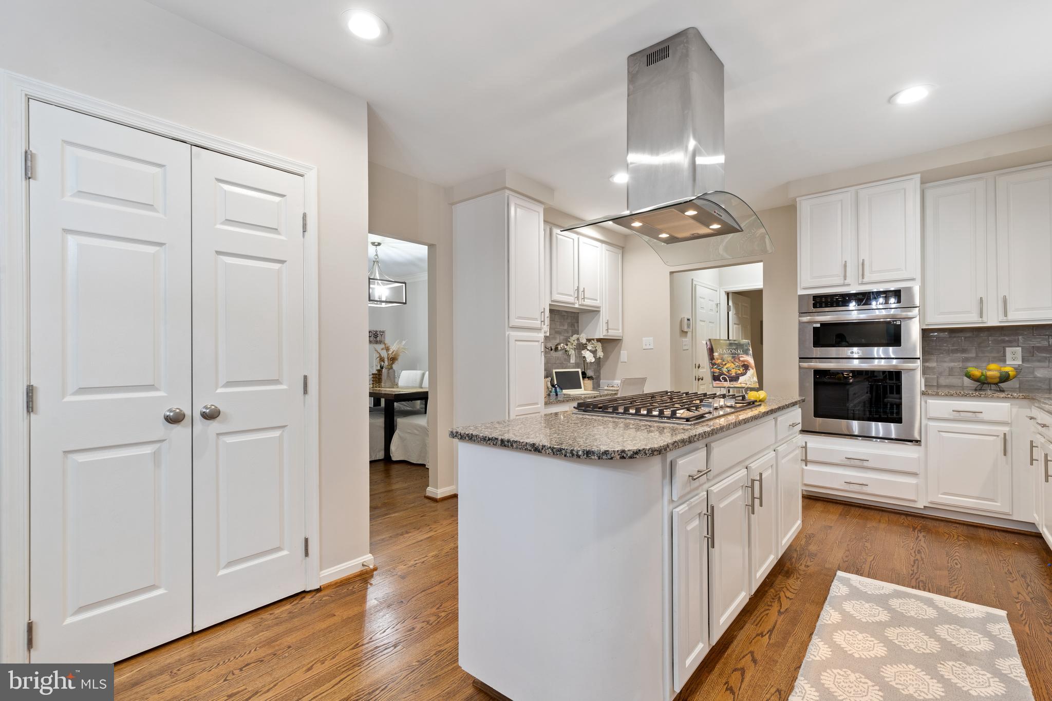 15528 Thompson Road Silver Spring, MD 20905 - Photo 21 of 70 Kitchen