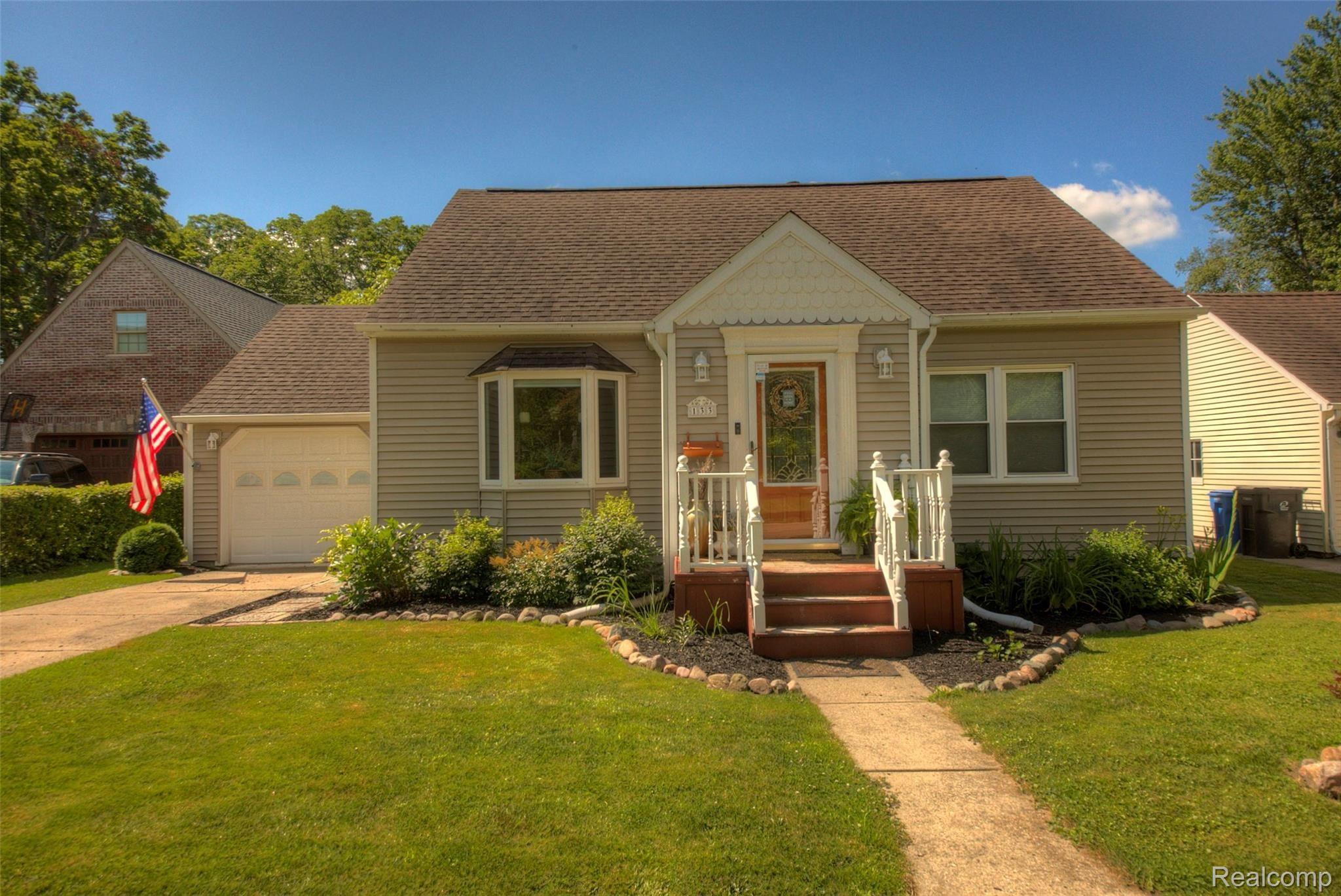 133 Riddle Street Howell, MI 48843 - Photo 53 of 53 930A6388_89_90.jpg