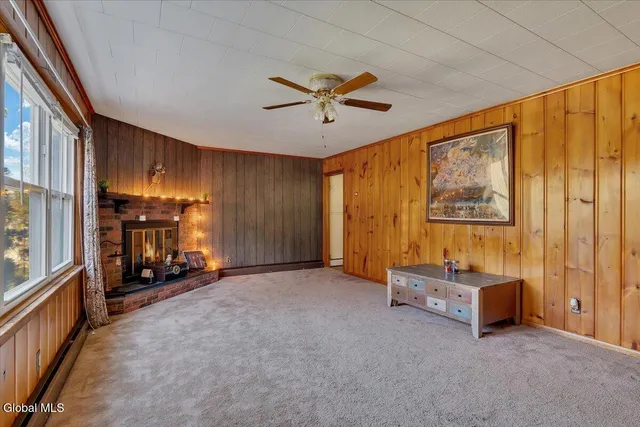 $375,000 | 2150 Highway 143, Coeymans, NY 12007