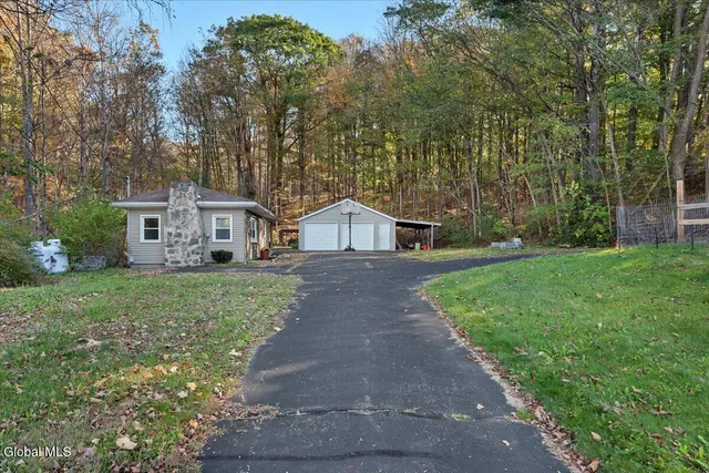 $375,000 | 2150 Highway 143, Coeymans, NY 12007