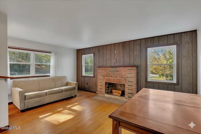 $375,000 | 2150 Highway 143, Coeymans, NY 12007