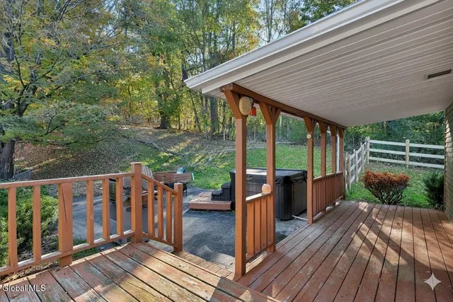 $375,000 | 2150 Highway 143, Coeymans, NY 12007