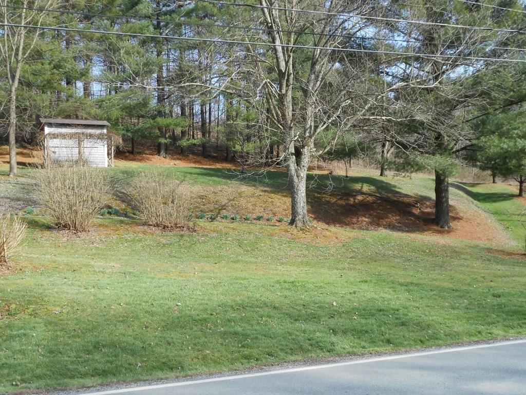1256 Golden Oaks Road Holbrook, PA 15341 - Photo 19 of 19 Gallery Image 19