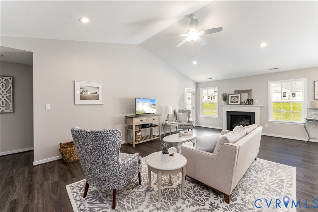 140 Wendenburg Court, Unit F6 Aylett, VA 23009 - Photo 11 of 33 Living room with a glass covered fireplace, recess