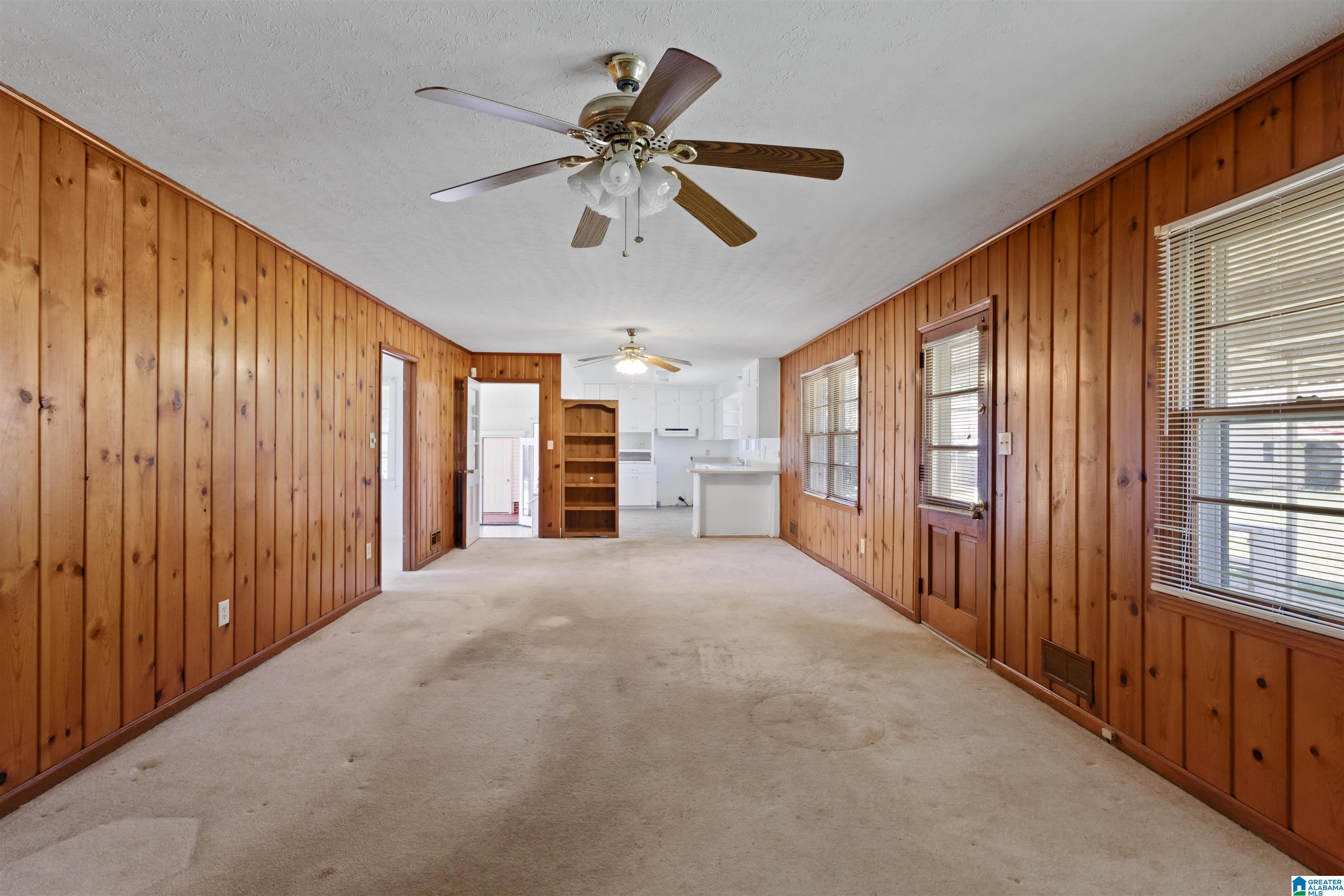 537 Choccolocco Road Anniston, AL 36207 - Photo 3 of 25
