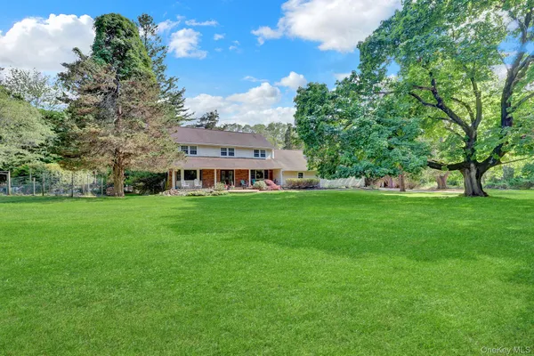 $1,599,999 | 15 Stillwater Road, St. James, NY 11780