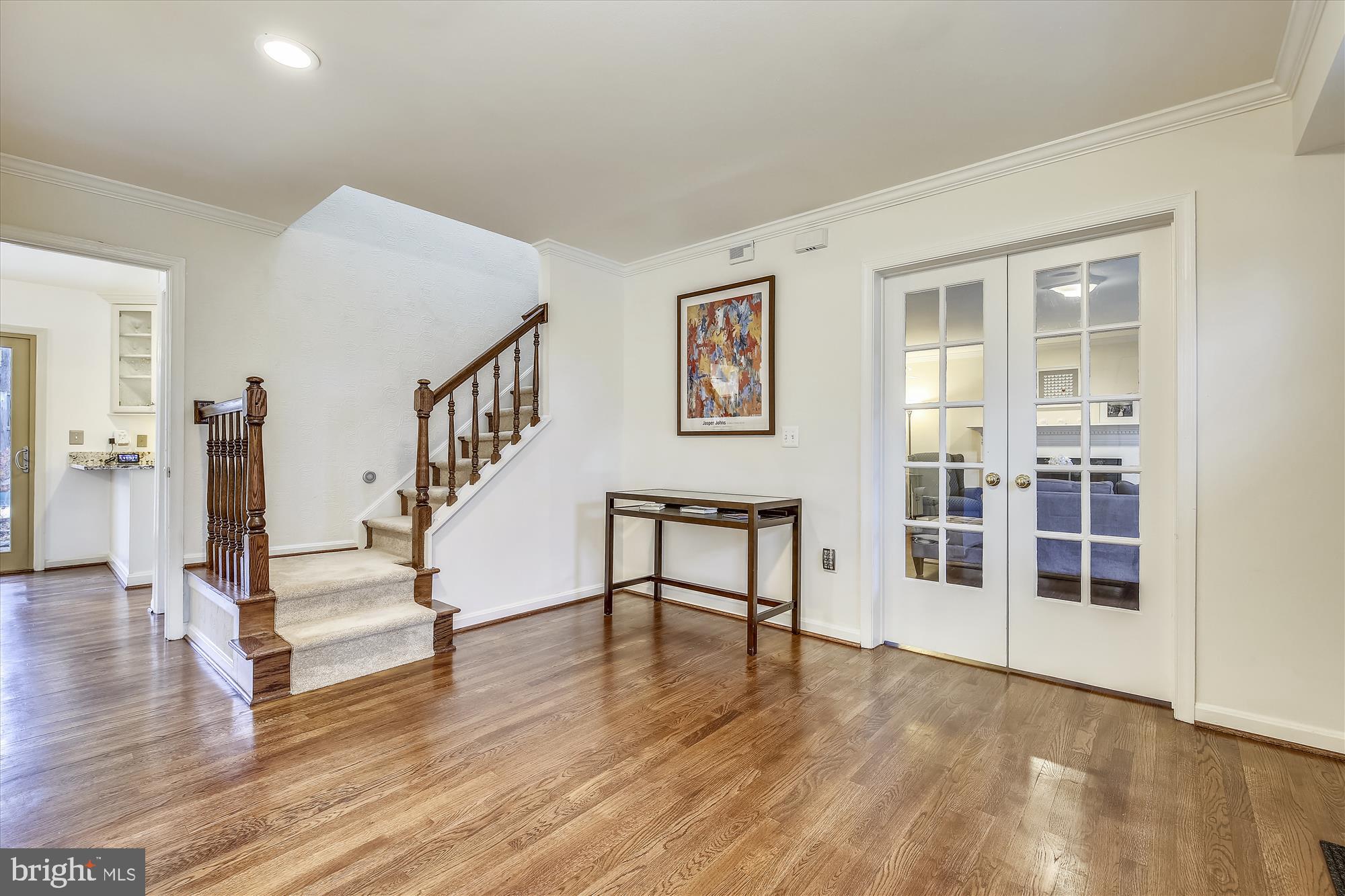 1588 Kimblewick Road Potomac, MD 20854 - Photo 13 of 36 Large Foyer