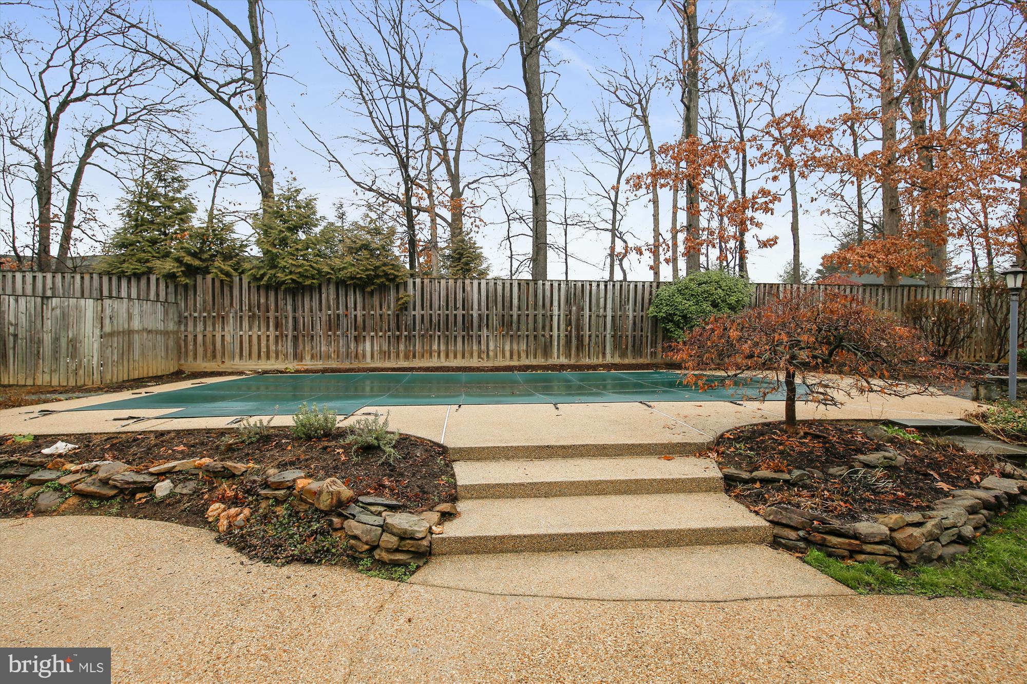 1588 Kimblewick Road Potomac, MD 20854 - Photo 30 of 36 36x15 pool