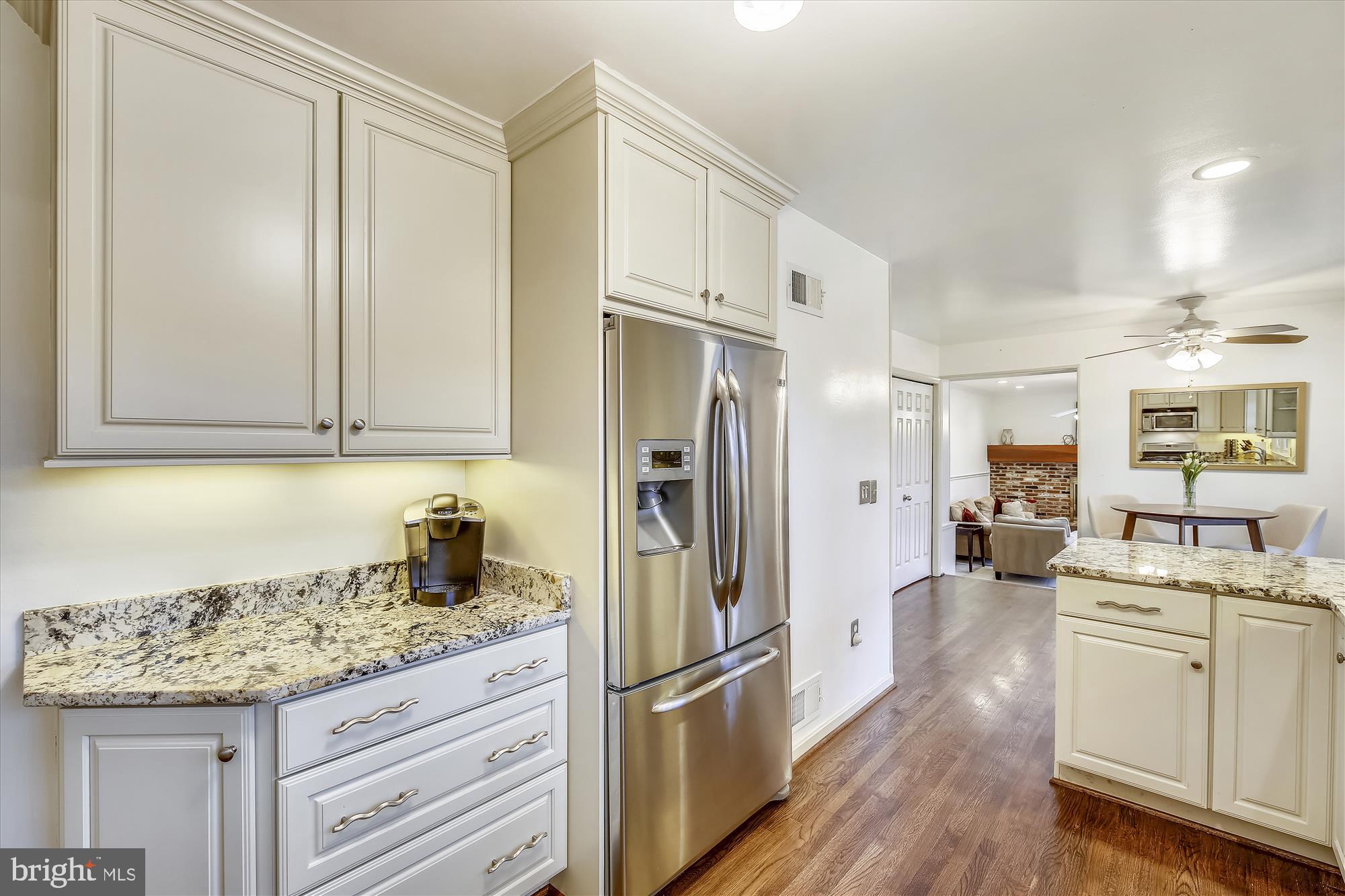 1588 Kimblewick Road Potomac, MD 20854 - Photo 8 of 36