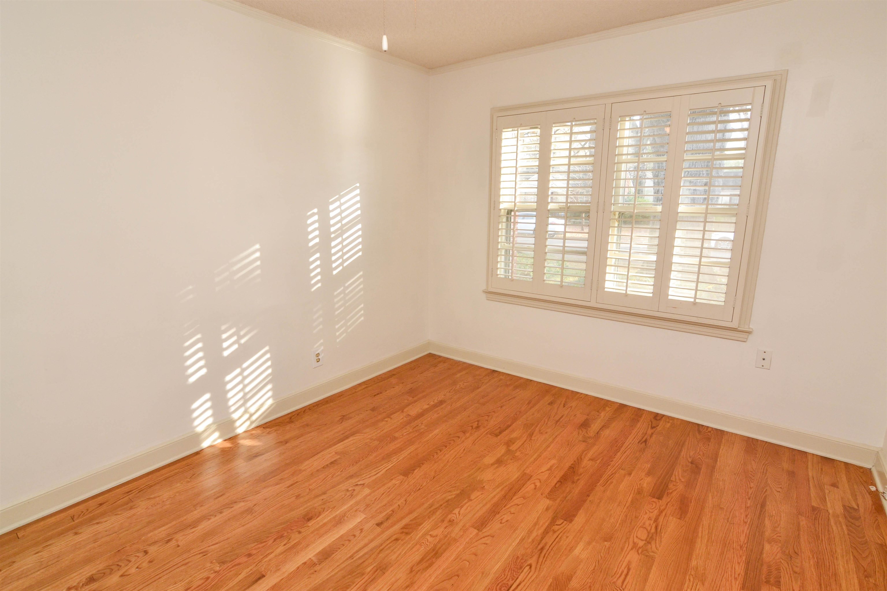 767 Ivy Road Memphis, TN 38117 - Photo 15 of 25 Gallery Image 15