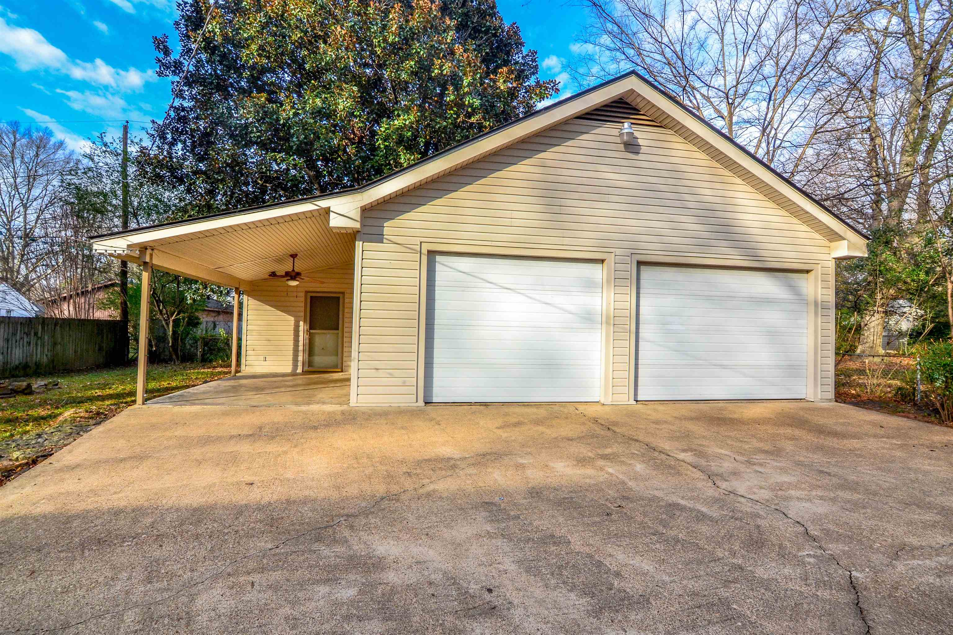 767 Ivy Road Memphis, TN 38117 - Photo 17 of 25 Gallery Image 17