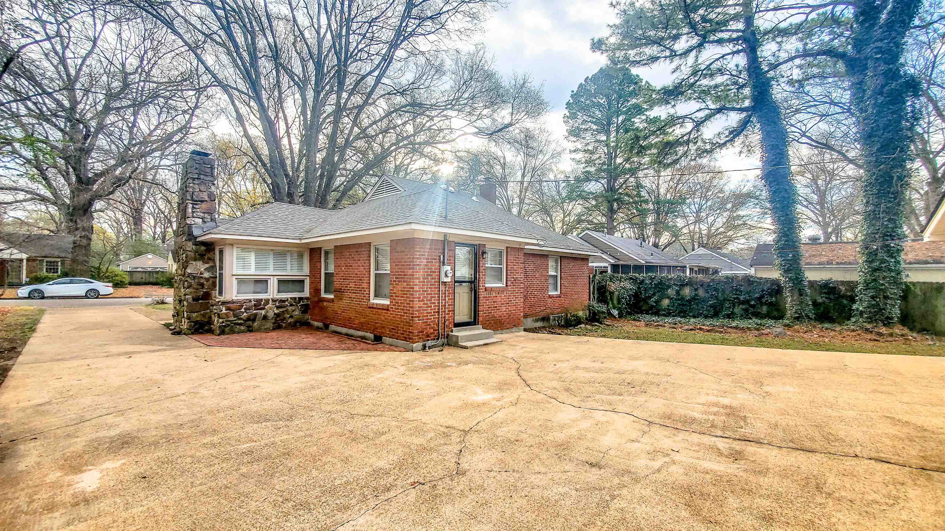 767 Ivy Road Memphis, TN 38117 - Photo 21 of 25 Gallery Image 21