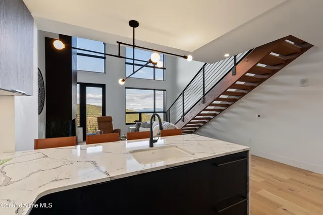 $1,980,000 | 124 Village Lane, Unit 418, Sandpoint, ID 83864