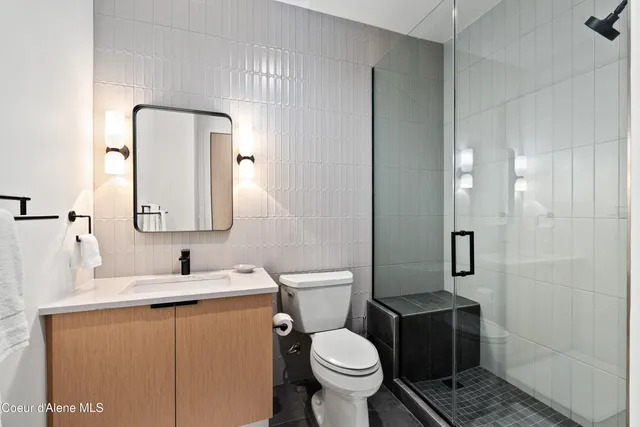 $1,980,000 | 124 Village Lane, Unit 418, Sandpoint, ID 83864