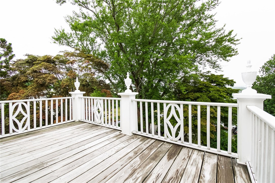 71 Highland Road Tiverton, RI 02878 - Photo 27 of 39