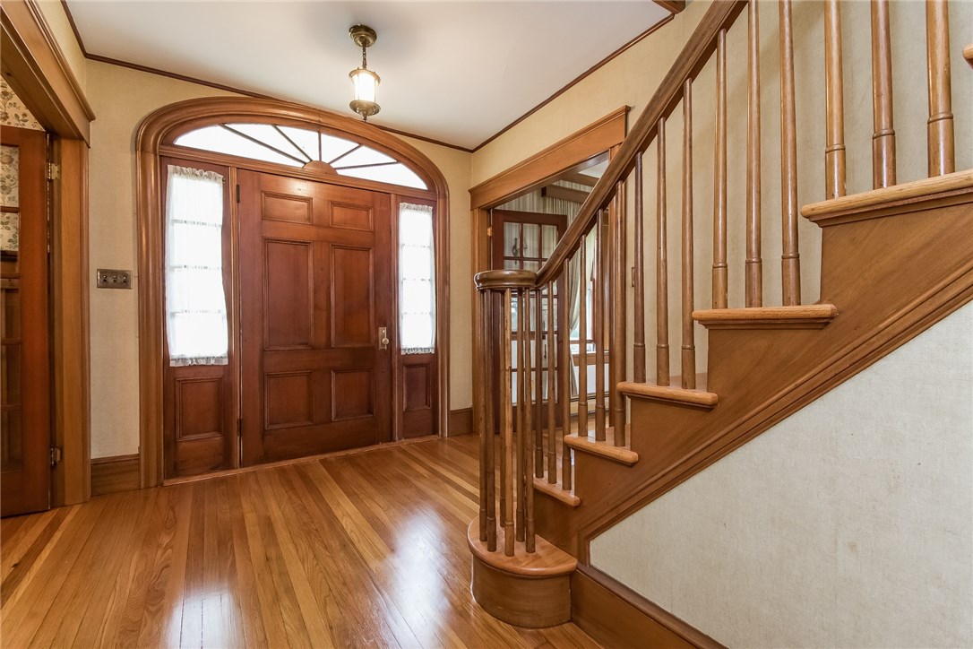 71 Highland Road Tiverton, RI 02878 - Photo 4 of 39