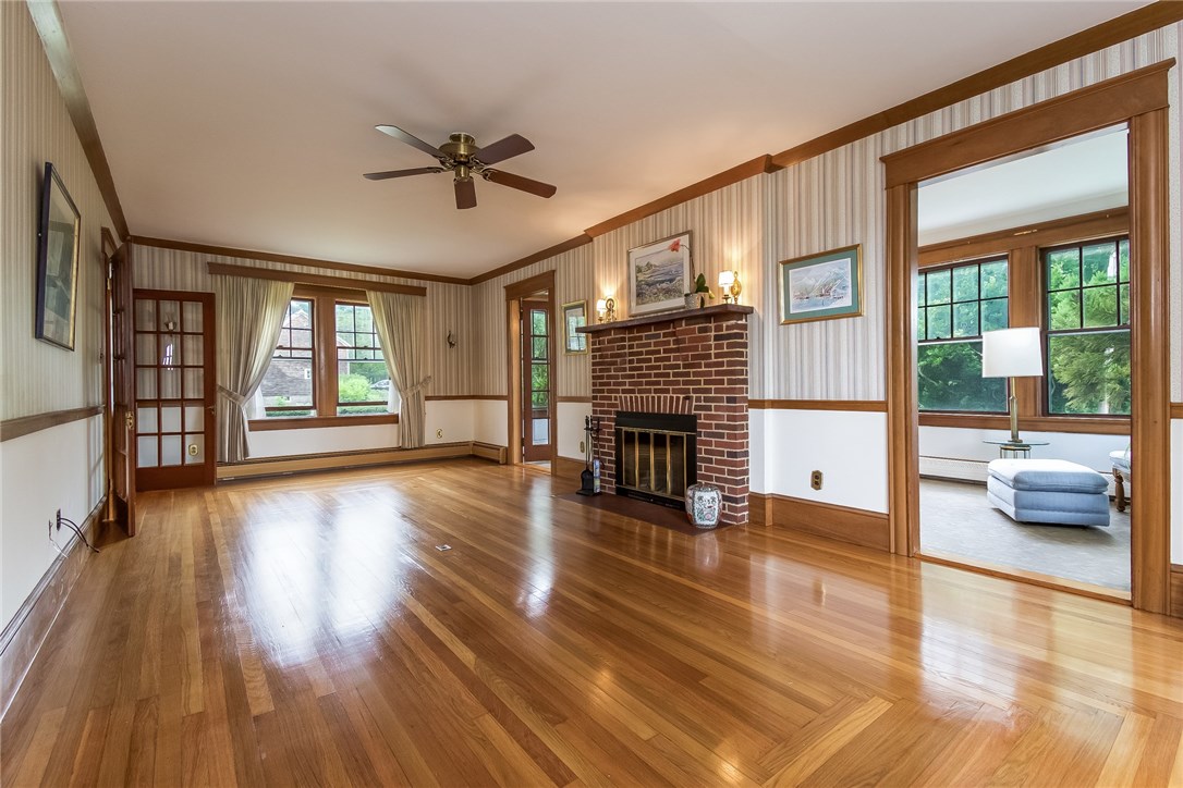 71 Highland Road Tiverton, RI 02878 - Photo 8 of 39