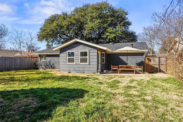 $315,000 | 416 Simmons Drive, Hurst, TX 76053