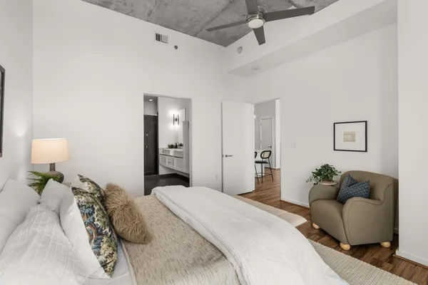 $2,500 | 700 12th Avenue South, Unit 1110, Nashville, TN 37203