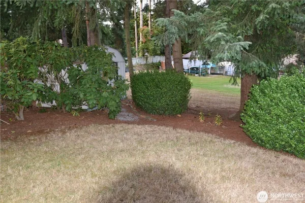 $3,150 | 306 146th Place Northeast, Bellevue, WA 98007