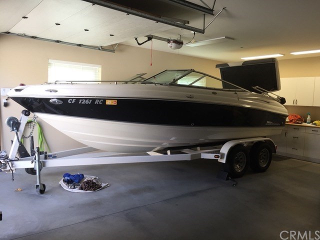 1010 Black Oaks Drive Lake Arrowhead, CA 92352 - Photo 48 of 52 a bathroom with a sink and a mirror