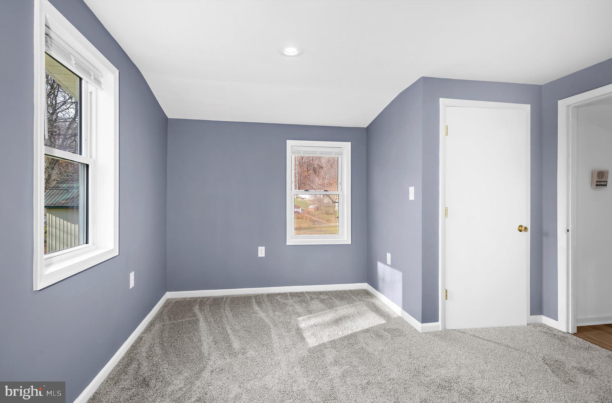 2219 Back Road Sharpsburg, MD 21782 - Photo 12 of 31 a view of an empty room with a window