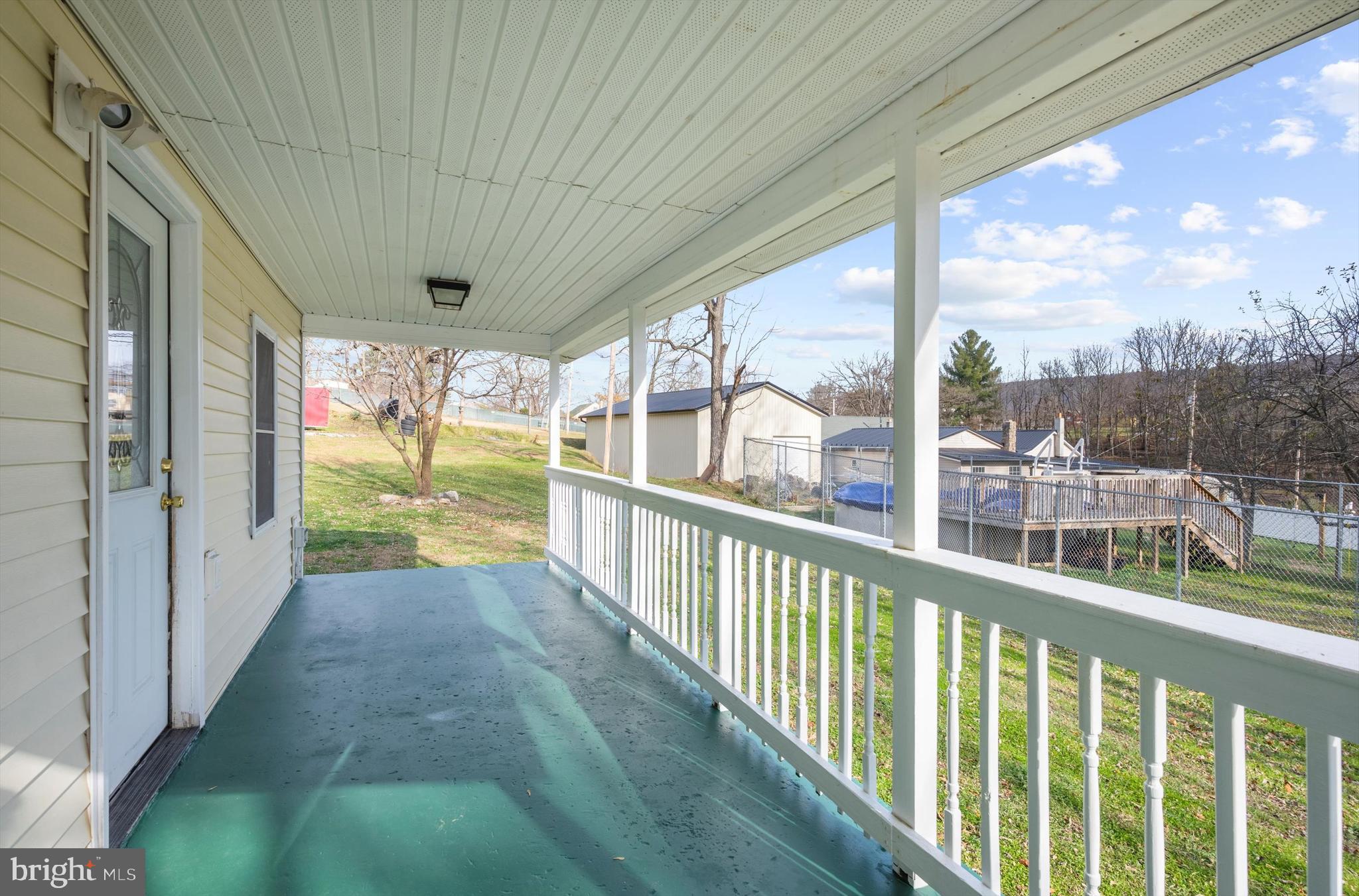 2219 Back Road Sharpsburg, MD 21782 - Photo 21 of 31 a view of railway station from a balcony