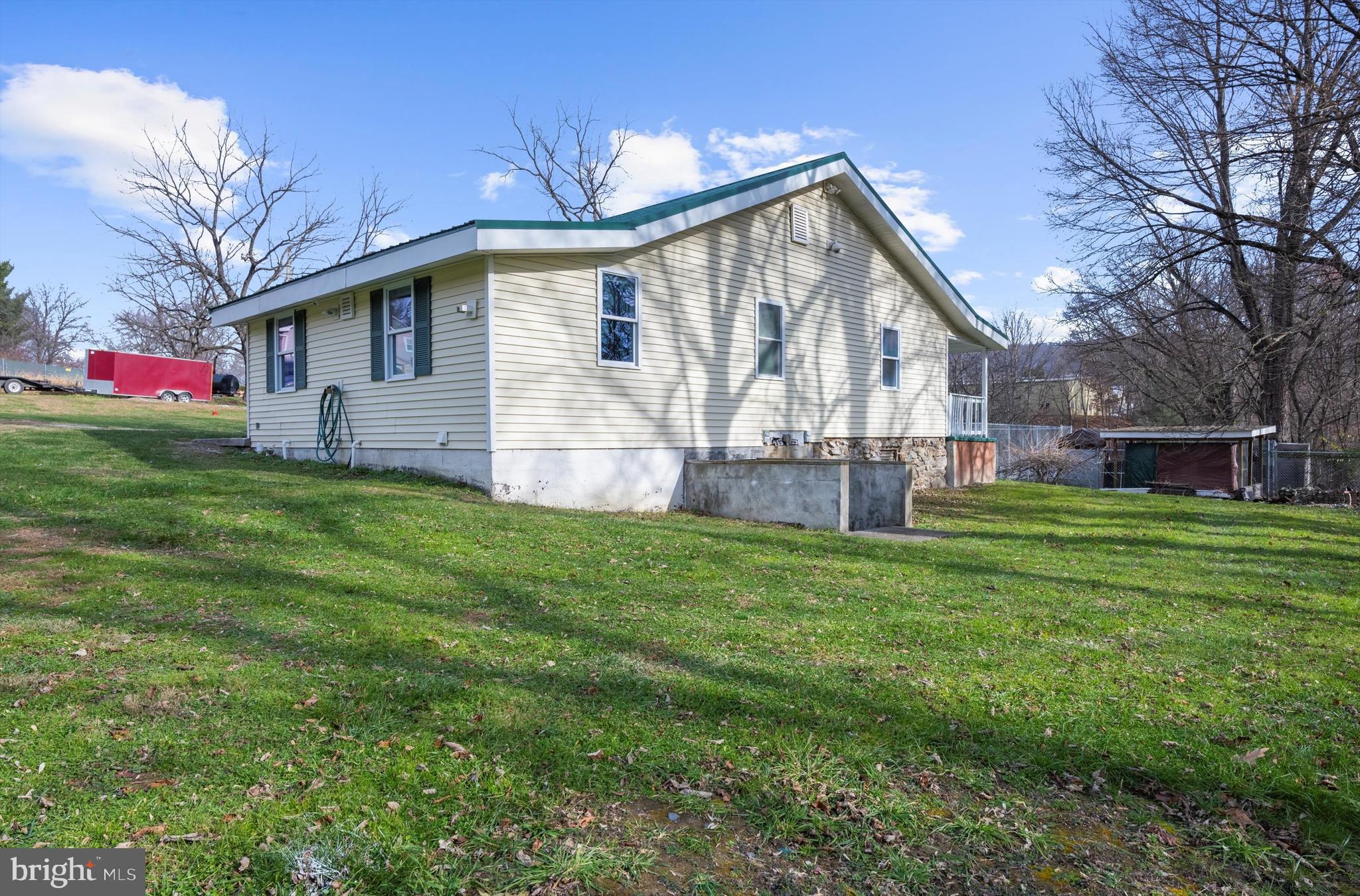 2219 Back Road Sharpsburg, MD 21782 - Photo 25 of 31 a view of a house with a yard