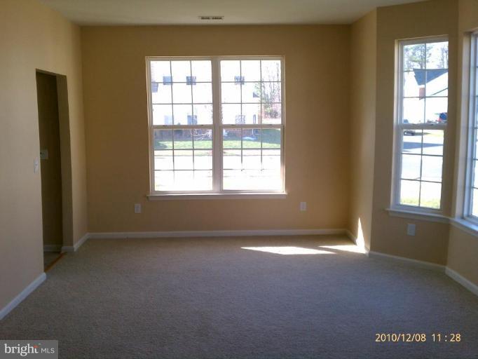 1103 Ruddy Duck Court Denton, MD 21629 - Photo 7 of 9 Living Room