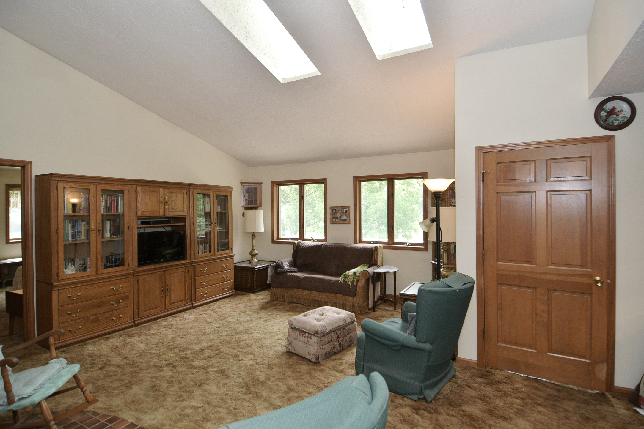 3850 Wicker Road Indianapolis, IN 46217 - Photo 6 of 90 Gallery Image 6