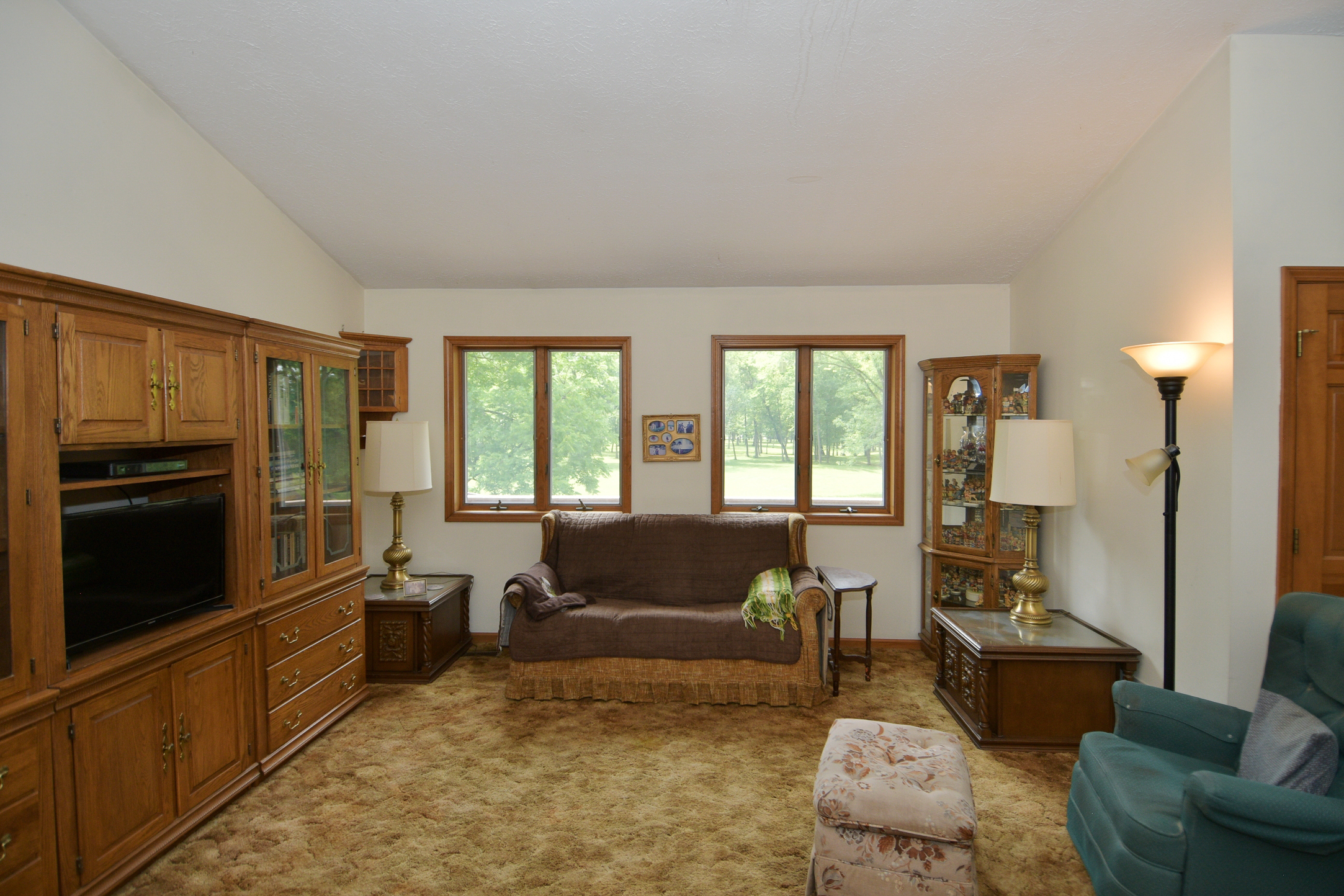3850 Wicker Road Indianapolis, IN 46217 - Photo 7 of 90 Gallery Image 7