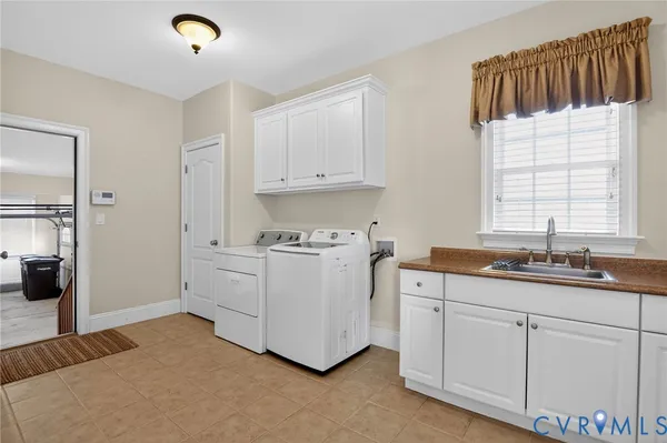 $1,100,000 | 1645 Falls Brook Run, Chesapeake, VA 23322