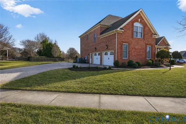 $1,100,000 | 1645 Falls Brook Run, Chesapeake, VA 23322