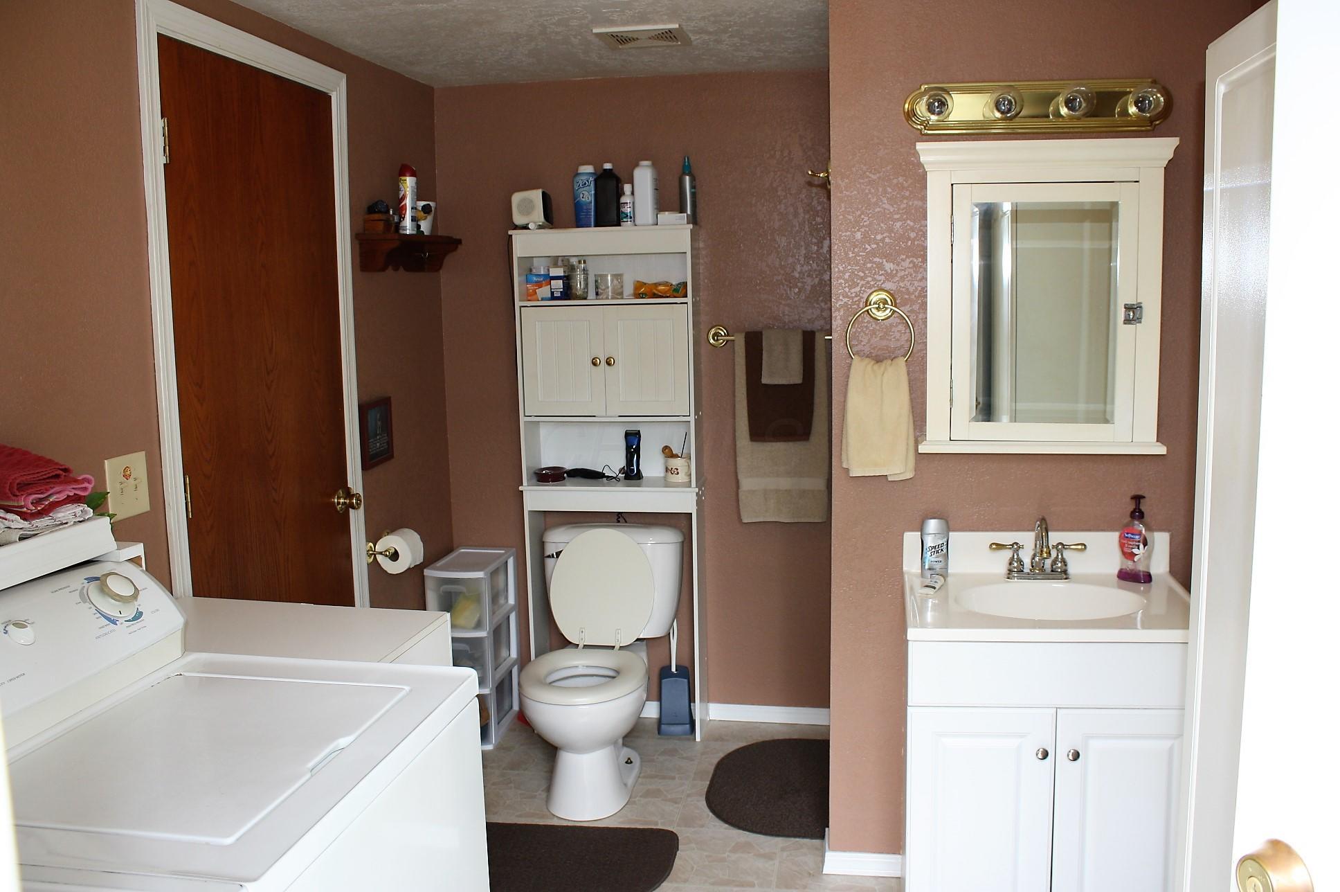 306 Mansfield Road Mount Vernon, OH 43050 - Photo 11 of 17 Gallery Image 11