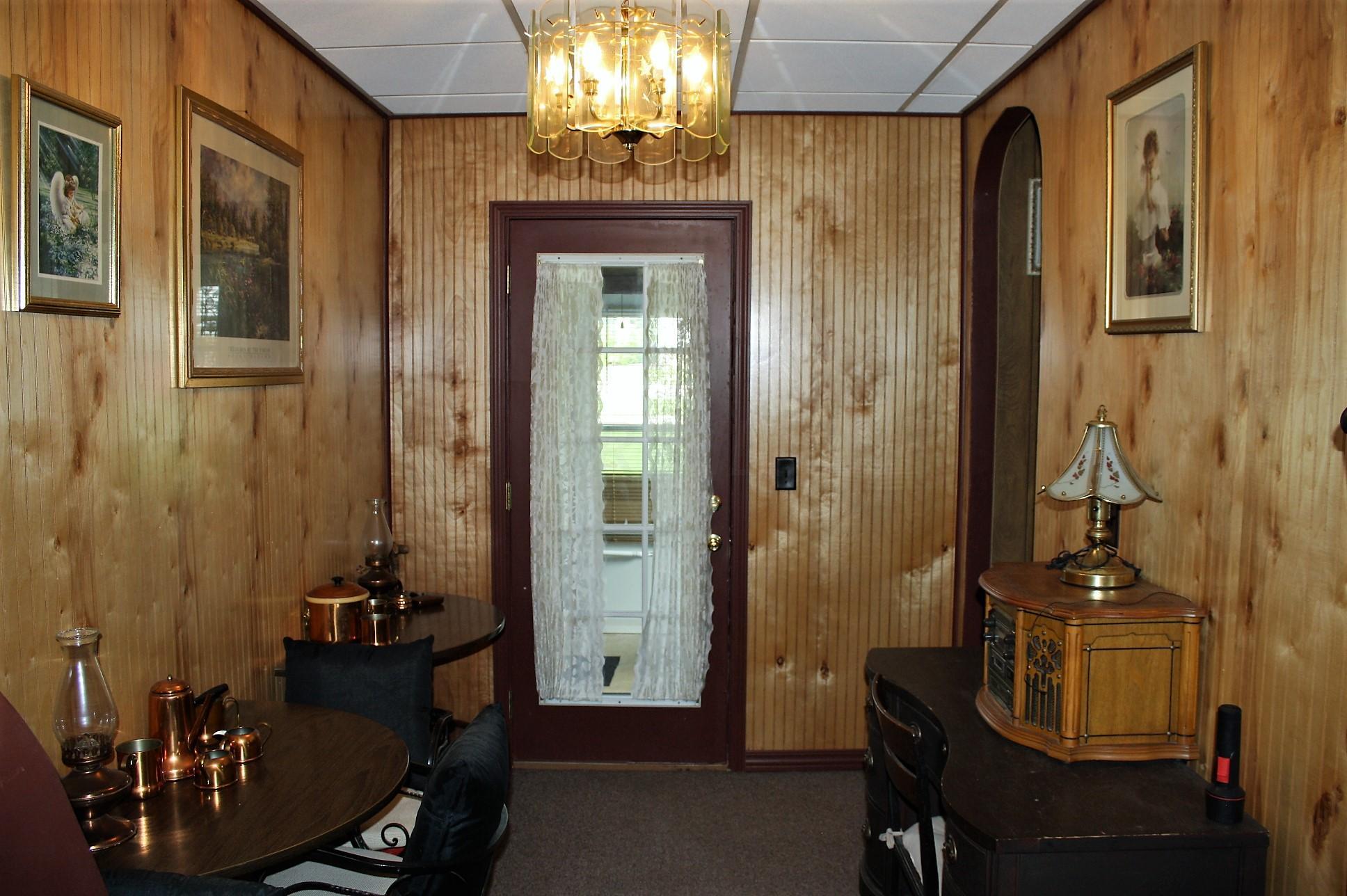 306 Mansfield Road Mount Vernon, OH 43050 - Photo 4 of 17 Gallery Image 4