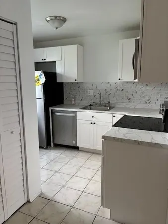 $187,500 | 501 Gardens Drive, Unit 101, Pompano Beach, FL 33069