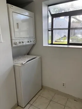 $187,500 | 501 Gardens Drive, Unit 101, Pompano Beach, FL 33069
