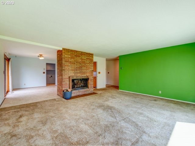 111 Greenvale Drive Springfield, OR 97477 - Photo 4 of 26 Gallery Image 4