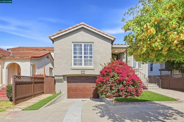 $1,199,000 | 576 57th Street, Oakland, CA 94609