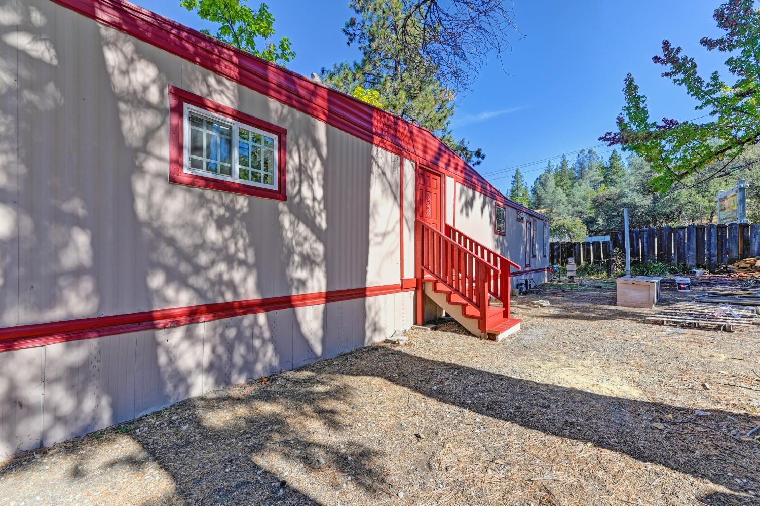 450 Gladycon Road, Unit 1 Colfax, CA 95713 - Photo 3 of 19 Gallery Image 3