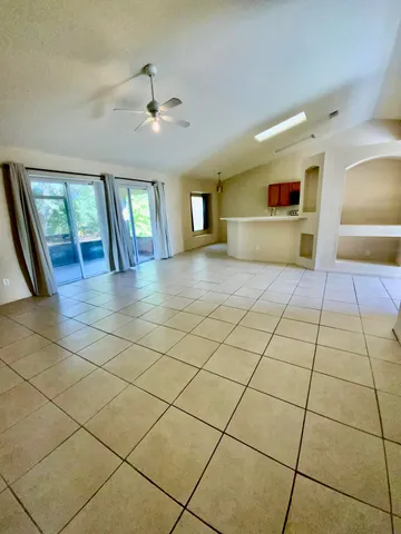 $2,300 | 1157 Southeast Mendavia Avenue, Port St. Lucie, FL 34952