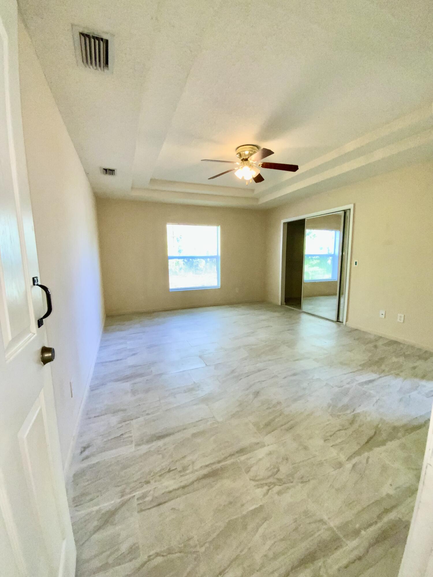 1157 Southeast Mendavia Avenue Port St. Lucie, FL 34952 - Photo 9 of 20 IMG_0018