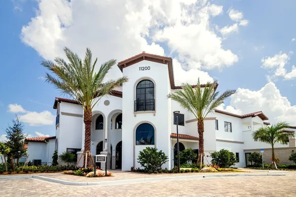 $2,589 | 11270 Cooper Drive, Unit 106, Royal Palm Beach, FL 33414