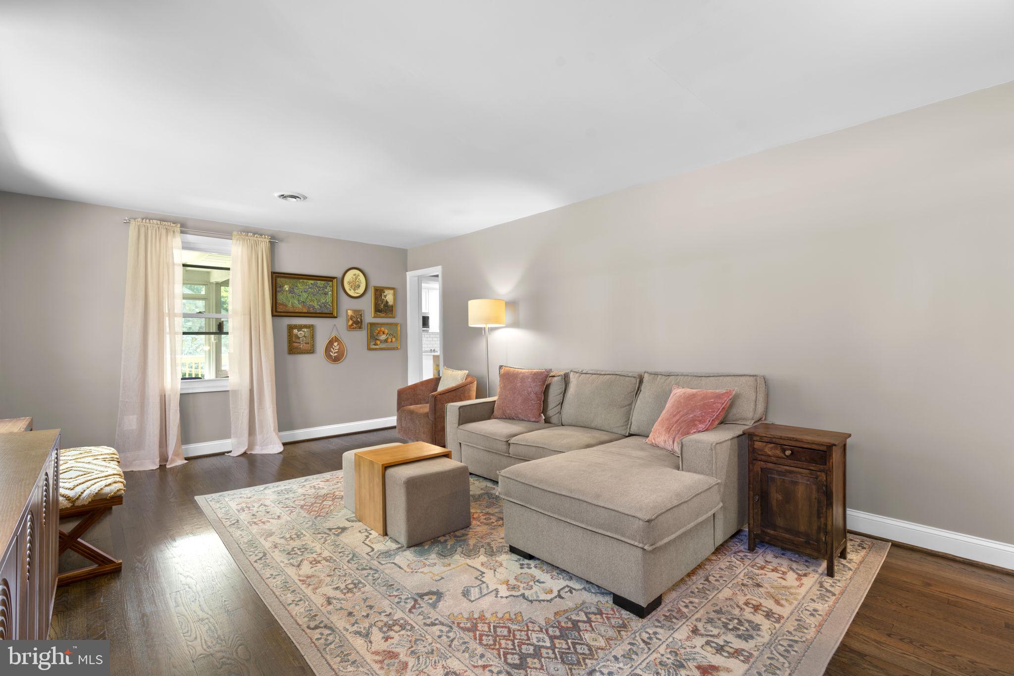 7546 Woodbine Road Woodbine, MD 21797 - Photo 7 of 46