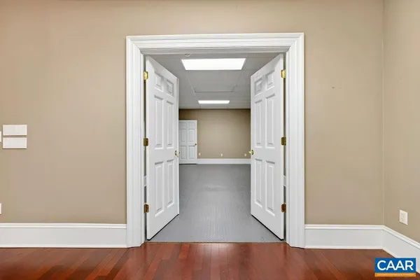 $2,400,000 | 0 Bryant Mountain Road, Roseland, VA 22967