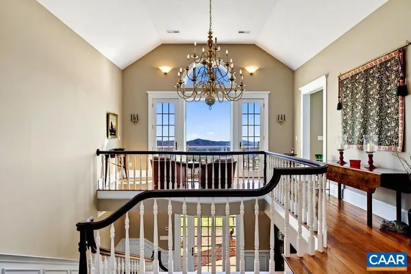 $2,400,000 | 0 Bryant Mountain Road, Roseland, VA 22967