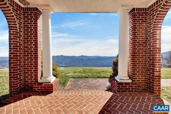 $2,400,000 | 0 Bryant Mountain Road, Roseland, VA 22967