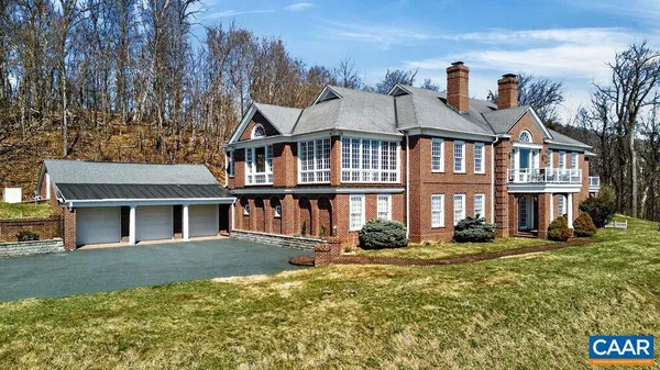 $2,400,000 | 0 Bryant Mountain Road, Roseland, VA 22967