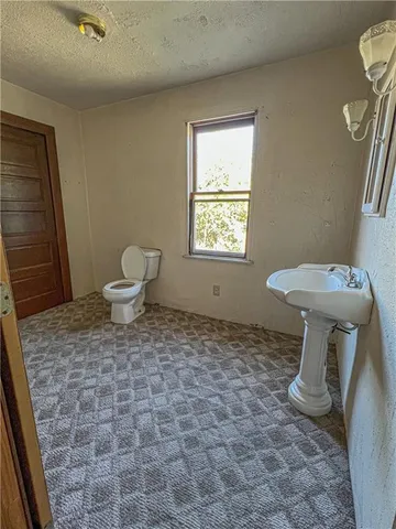 $79,900 | 225 Lynn Road, Brownsville, PA 15417